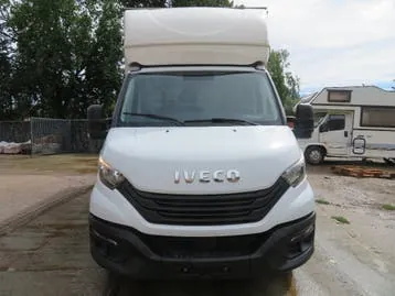 Iveco Daily 2023 photo 2