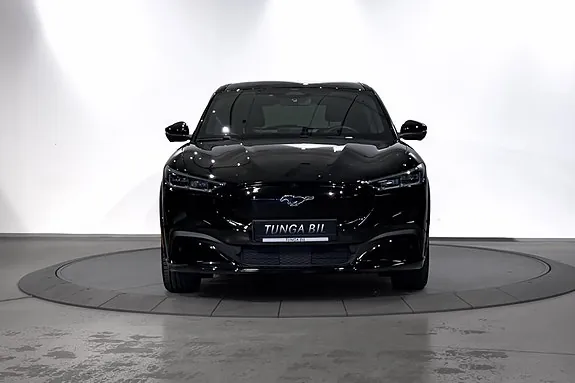 Ford Mustang Mach-E 2022 photo 3