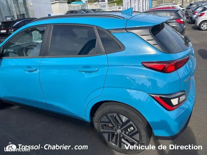 Hyundai Kona 2023 photo 2