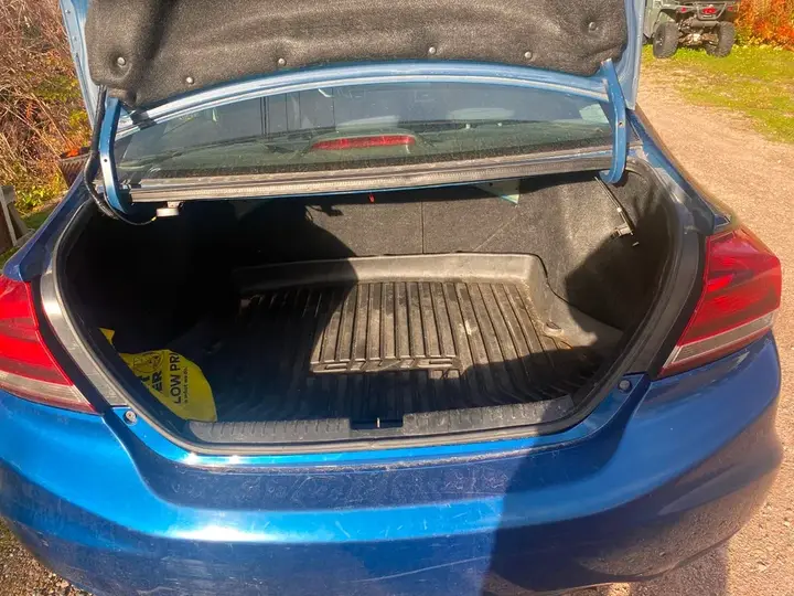 Honda Civic 2015 photo 2