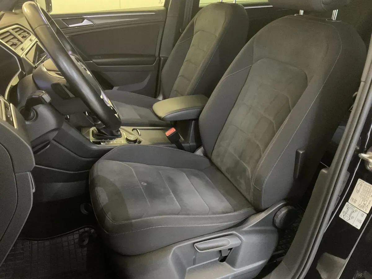Volkswagen Tiguan 2018 photo 2