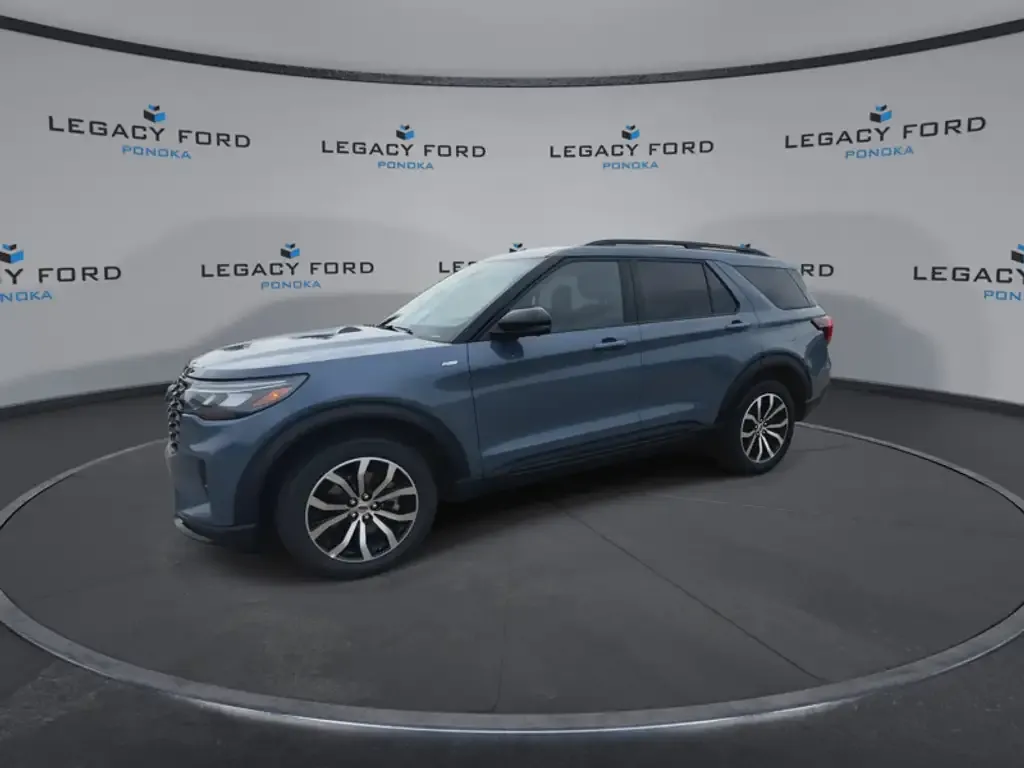Ford Explorer 2026 photo 3