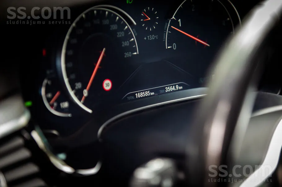 BMW 530 2017 photo 5