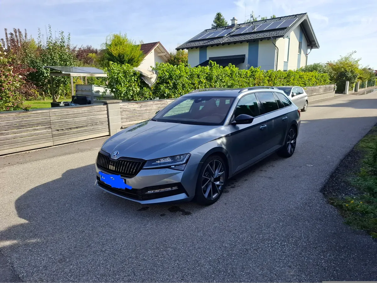 Skoda Superb 2020 photo 2