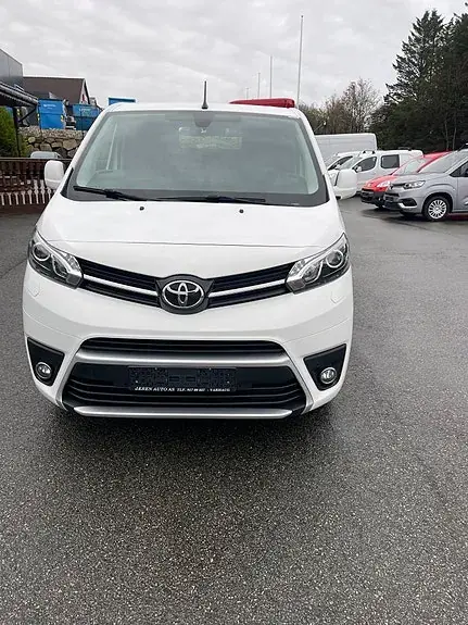 Toyota Proace 2022 photo 2