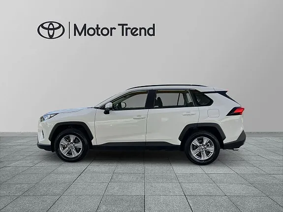 Toyota Rav4 2025 photo 5