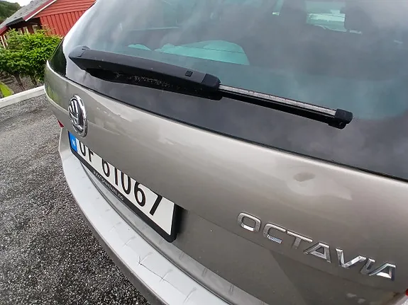 Skoda Octavia 2014 photo 5