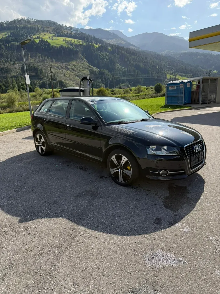 Audi A3 2012 photo 3