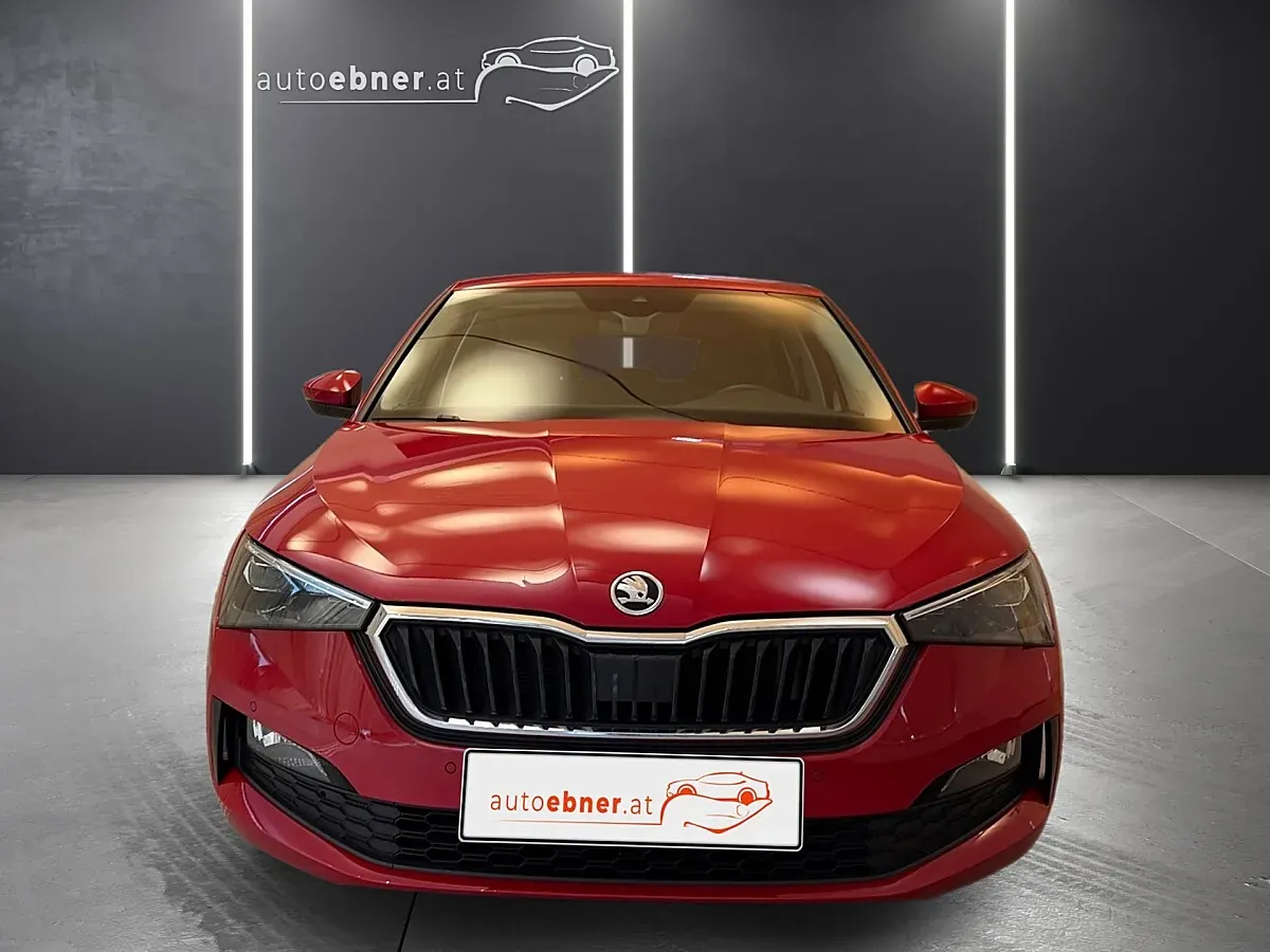 Skoda Scala 2019 photo 2