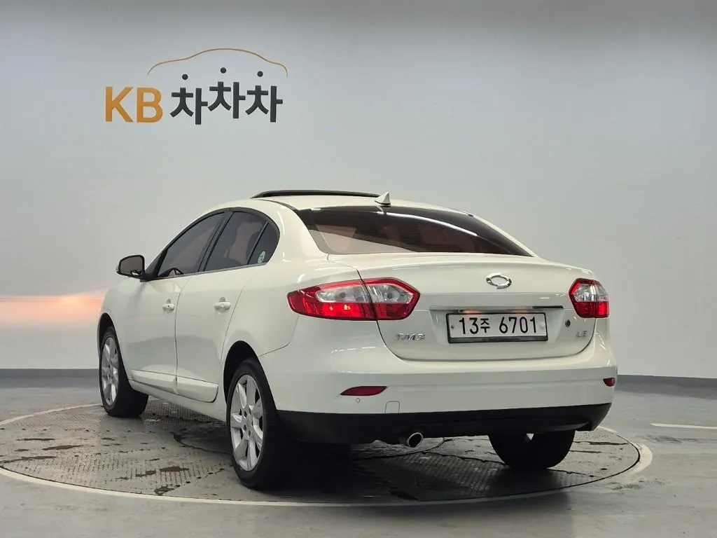 Renault Korea Sm3 2010 photo 2