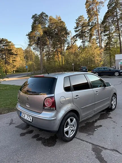Volkswagen Polo 2008 photo 3