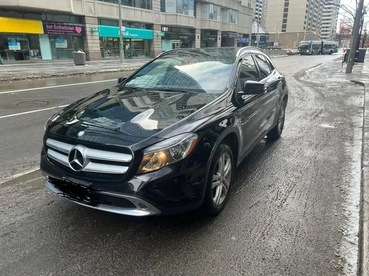 Mercedes-Benz Gla250