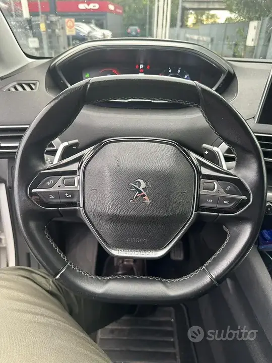 Peugeot 5008 2019 photo 5