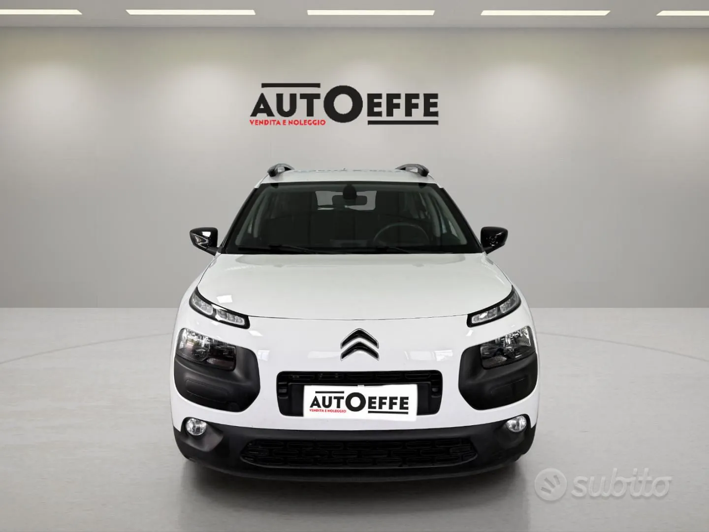 Citroen C4 2016 photo 2