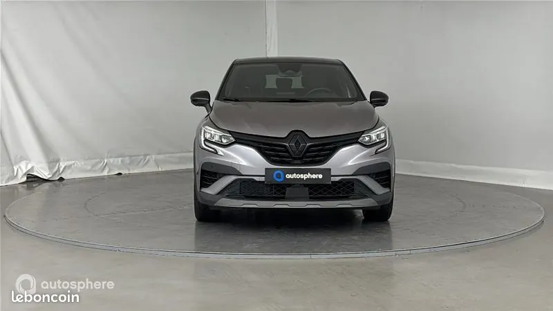 Renault Captur 2023 photo 2
