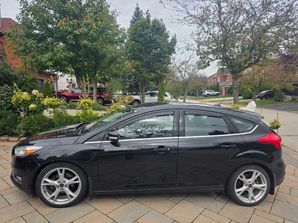 Ford Focus 2015 photo 2