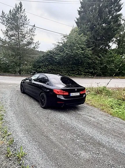 BMW 530E 2018 photo 2