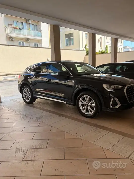 Audi Q3 2021 photo 4