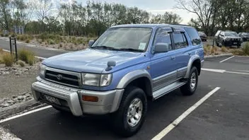 Toyota Surf 1996 photo 2