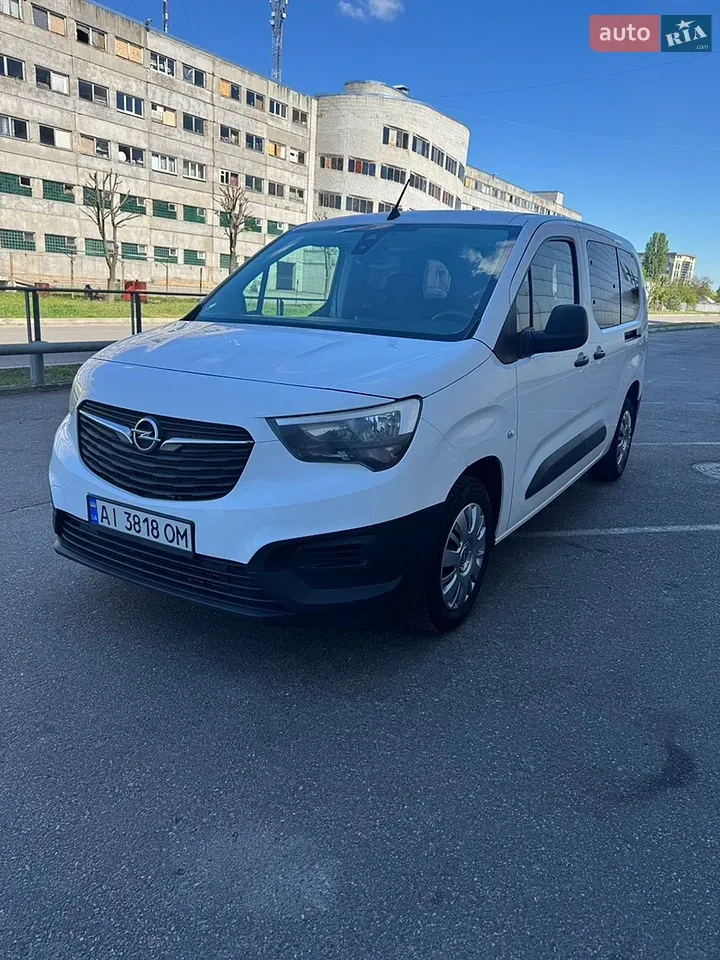 Opel Combo Life 2021 photo 2