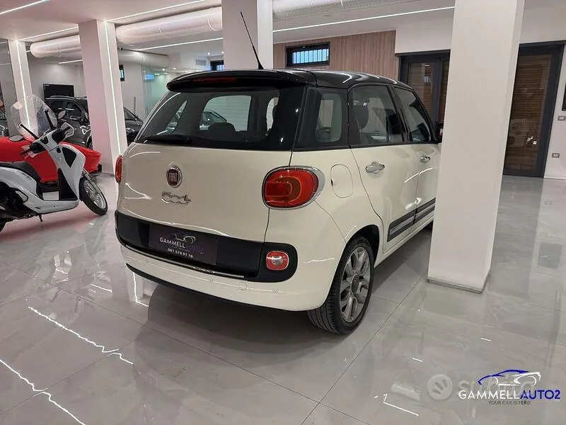 Fiat 500L 2012 photo 4