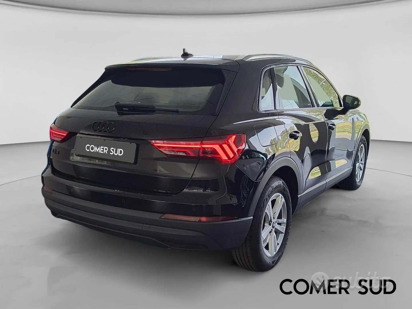 Audi Q3 2023 photo 3