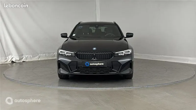 BMW Série 3 2023 photo 2