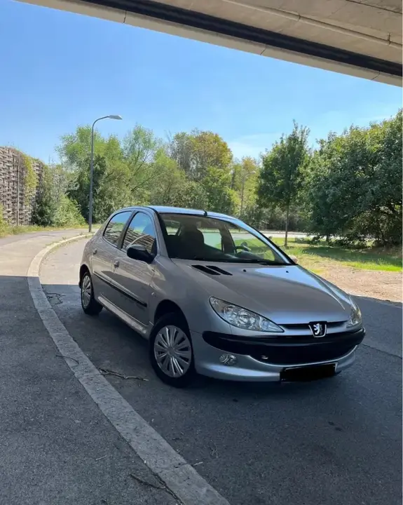 Peugeot 206 2004 photo 3