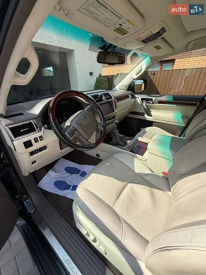 Lexus Gx 2011 photo 4
