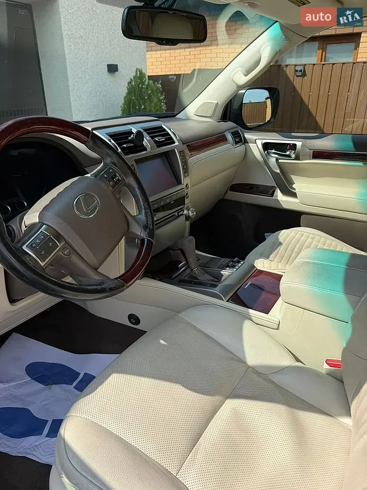 Lexus Gx 2011 photo 5