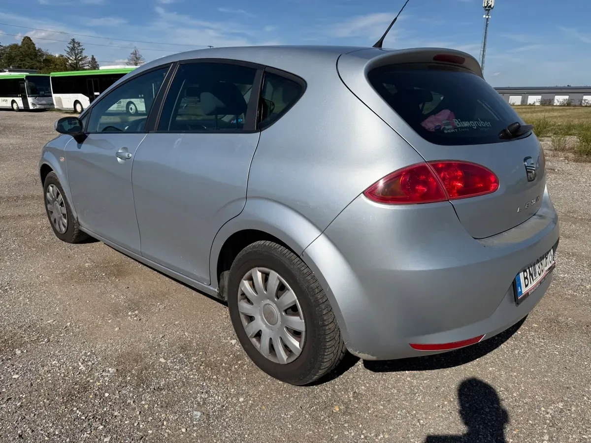 Seat Leon 2009 photo 3