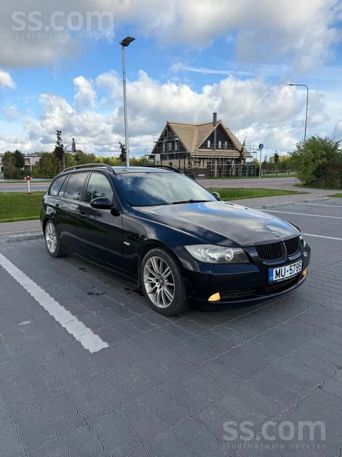 BMW 320D 2006 photo 2