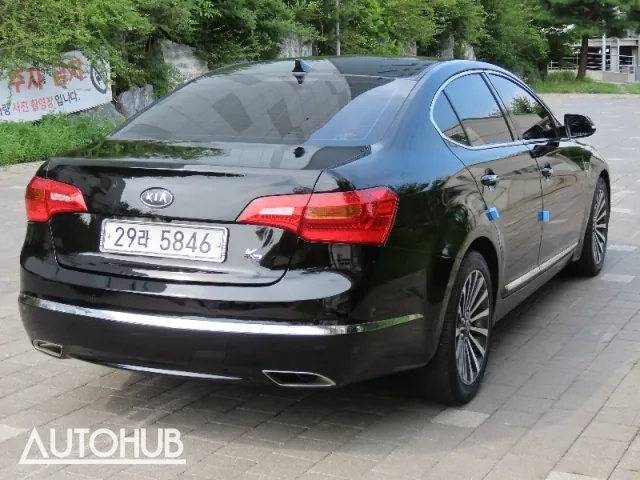 Kia K7 2011 photo 3