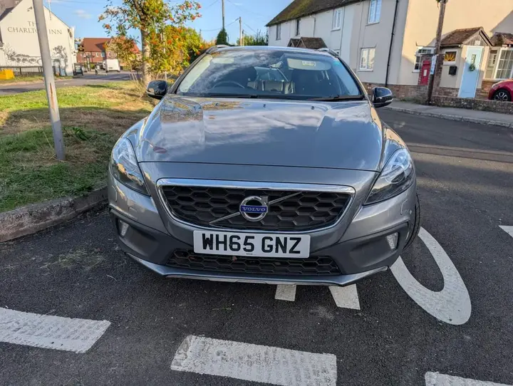 Volvo V40