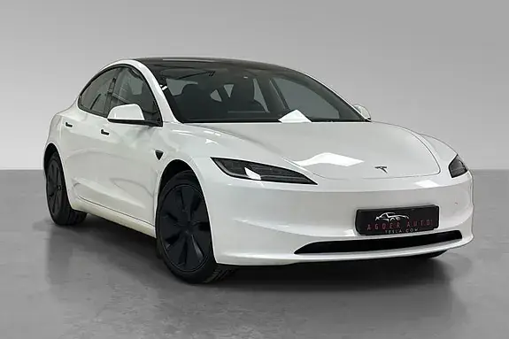 Tesla Model 3 2024 photo 2
