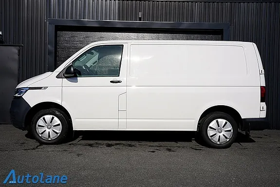 Volkswagen Transporter 2023 photo 4
