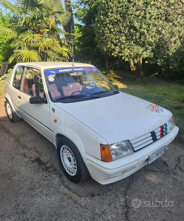Peugeot 205 1990 photo 2