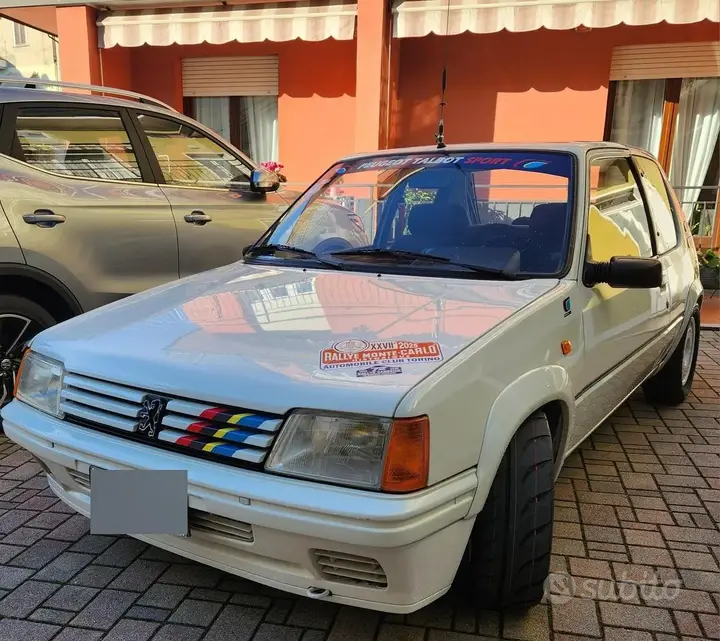 Peugeot 205
