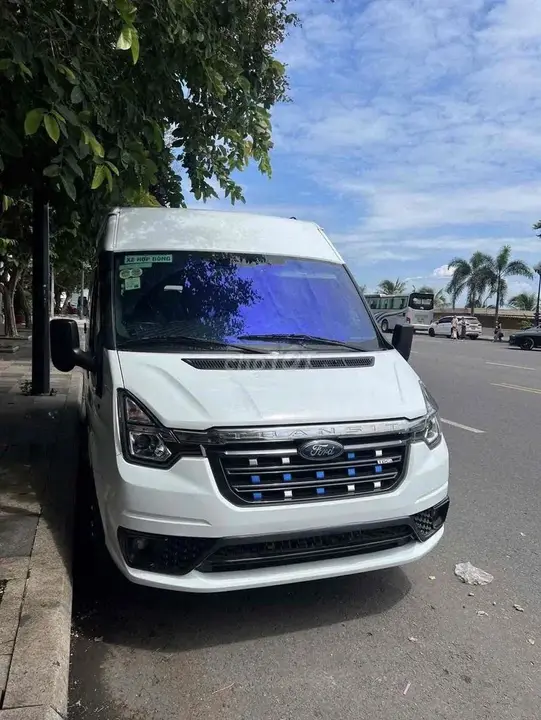 Ford Transit 2023 photo 5