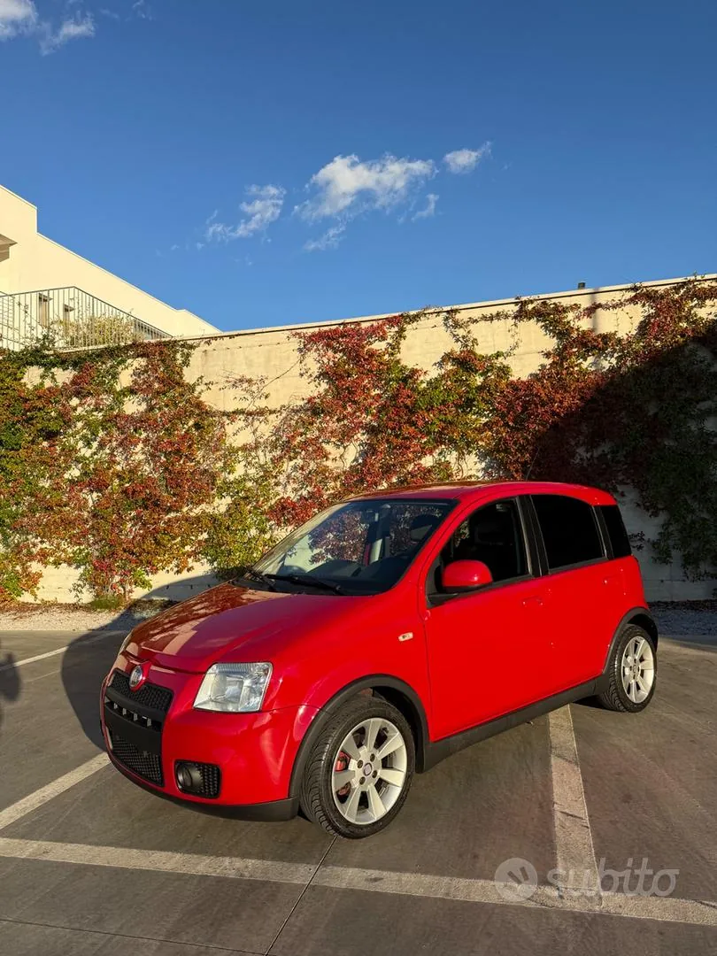 Fiat Panda 2010 photo 2