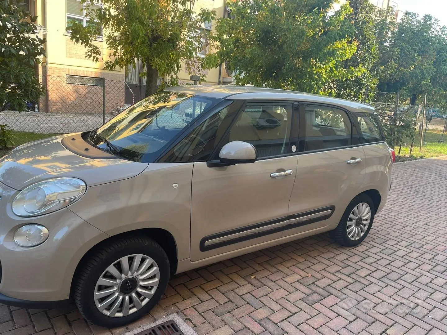 Fiat 500L 2015 photo 4