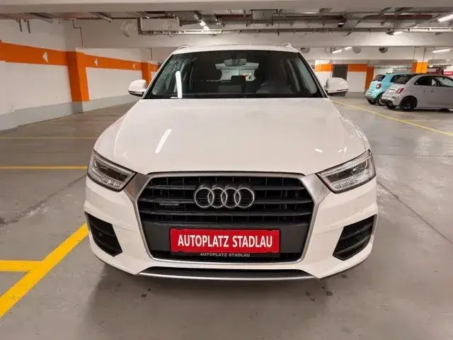 Audi Q3 2015 photo 3