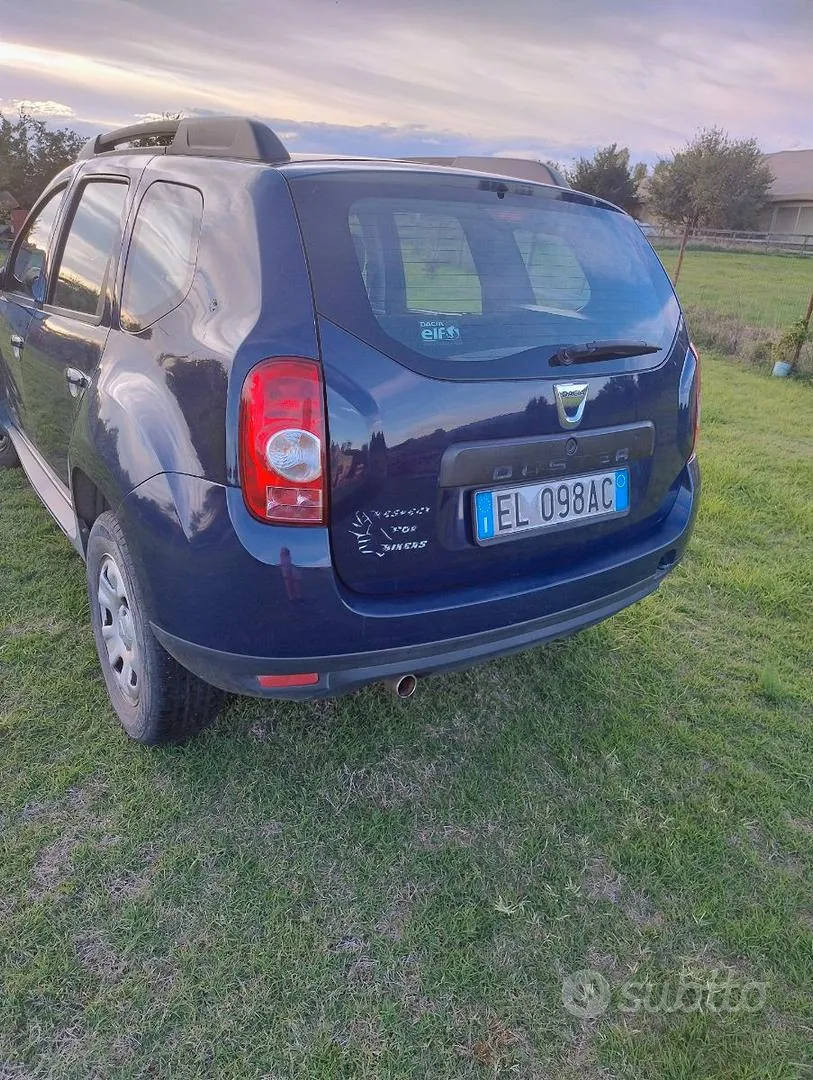 Dacia Duster 2012 photo 2