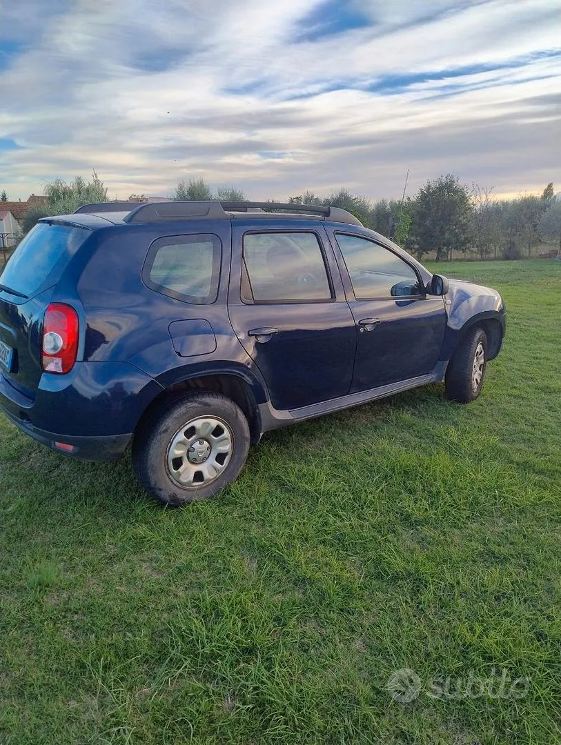 Dacia Duster 2012 photo 3
