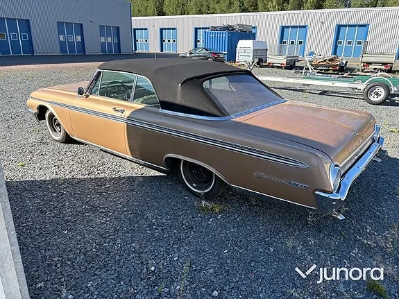 Ford Galaxie 1962 photo 3