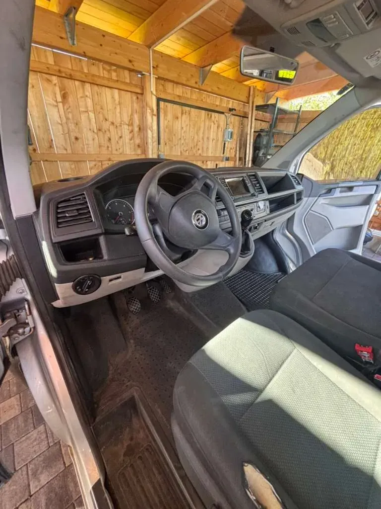 Volkswagen T6 2017 photo 2