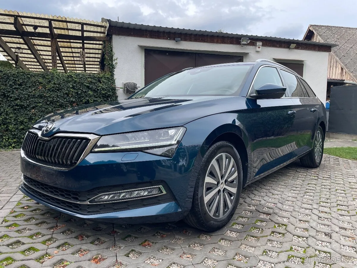 Skoda Superb 2024 photo 2