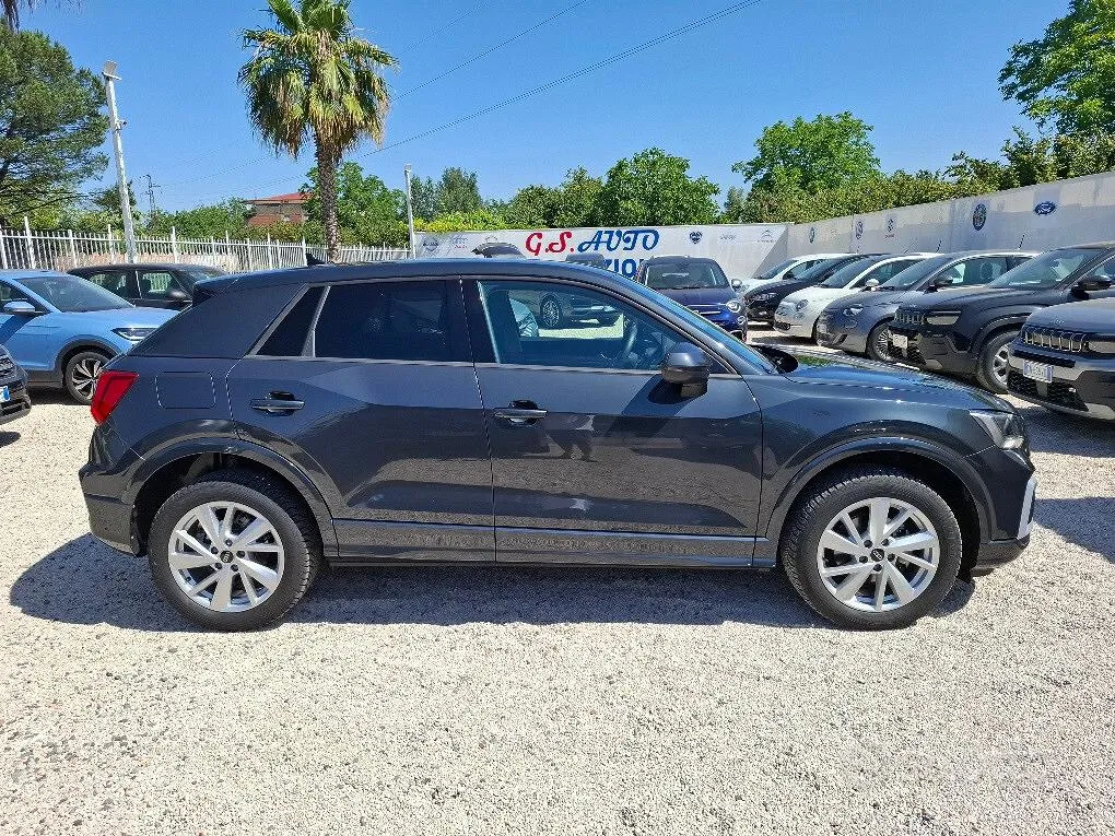 Audi Q2 2025 photo 4