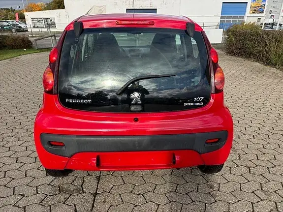 Peugeot 107 2014 photo 5
