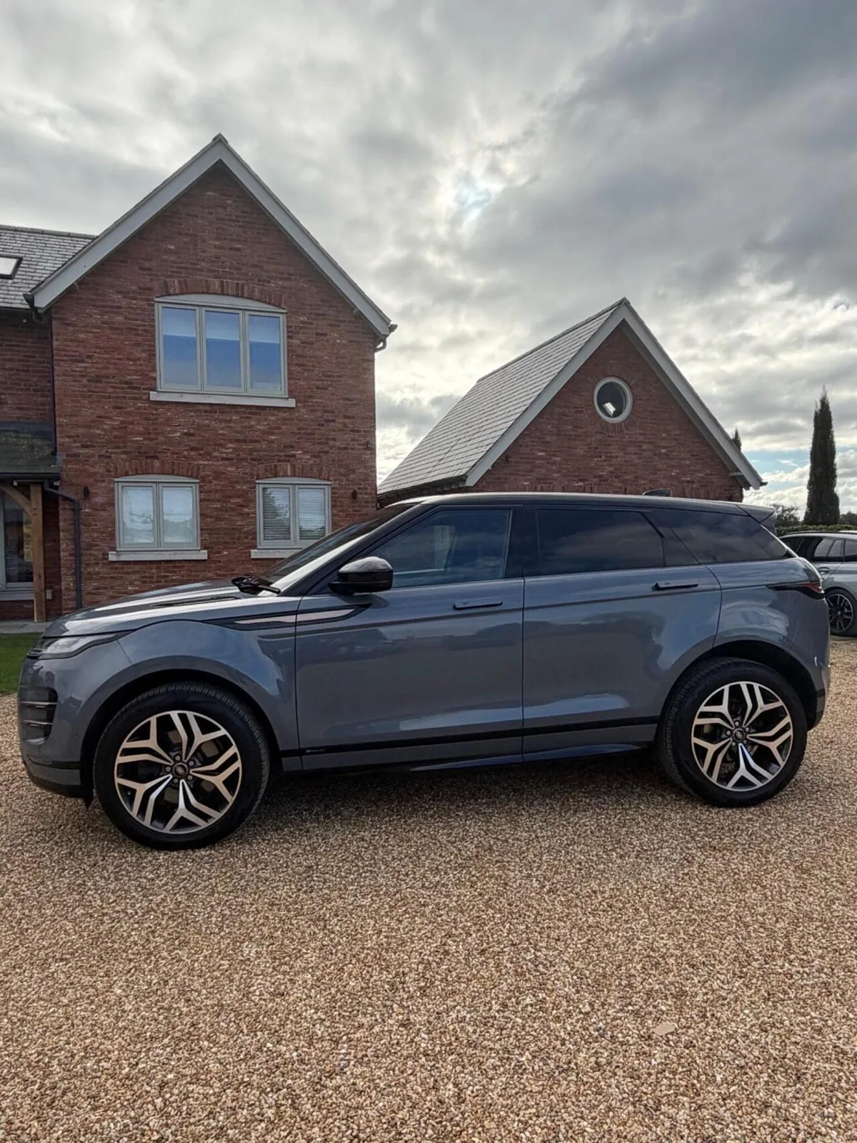 Land Rover Range Rover Evoque 2020 photo 4